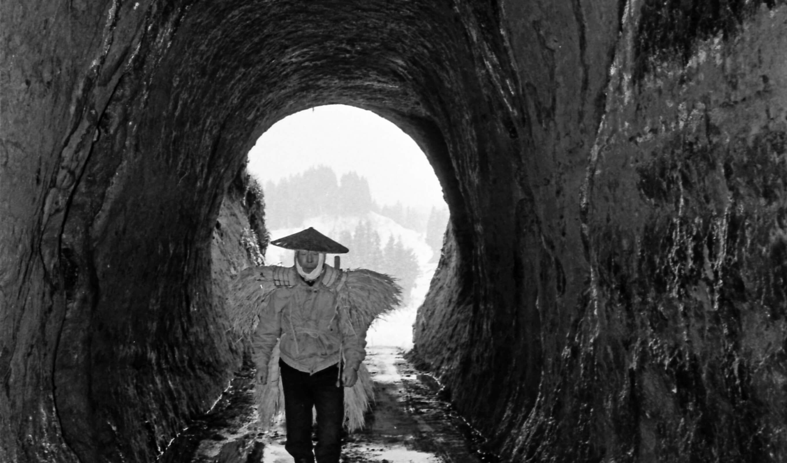 日本最長の手彫りトンネル<br />「中山隧道」